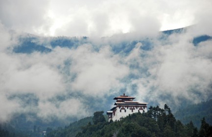 Jakar Dzong: Castle of the White Bird